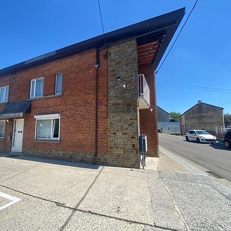 1-E Superbe Appartement Lumineux Charleroi Exteriér fotografie